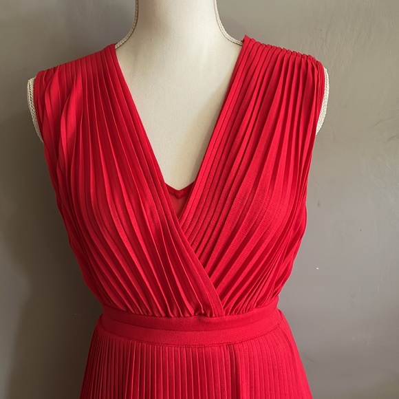 Red Tracy Reece (Anthropology )pleated dress - Picture 2 of 5